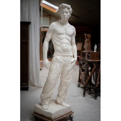 Rafael (first guy oft he monumental sculpture“ United...