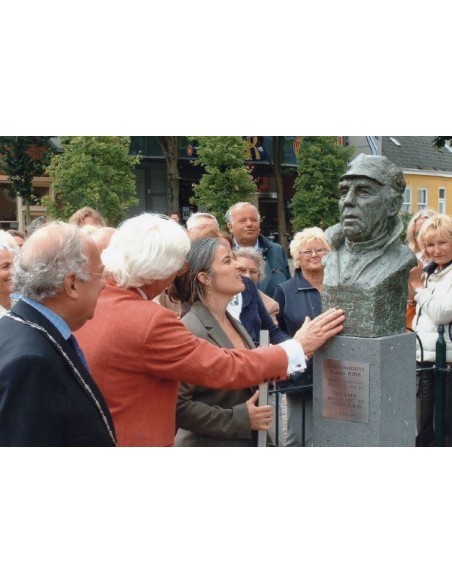 Inauguration de la stèle avec en présence de Kees Verkade, Master Class, et le Maire M.R. van der Heijden.