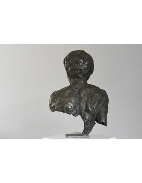 Head of the adolescent